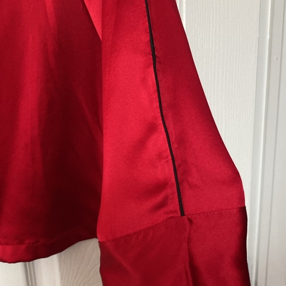 Neiman Marcus Intimates Red 100% Silk Pajamas 2pc Set Bottoms Pants Top Shirt - Picture 11 of 15